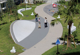 UR 都市再生機構 コンフォール茅ヶ崎浜見平 集合住宅外溝の遊具、ファニチャーの製作